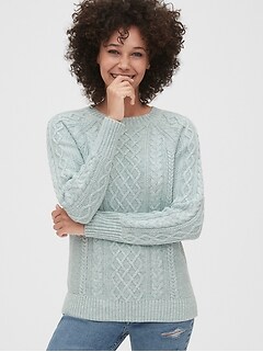 gap green sweater