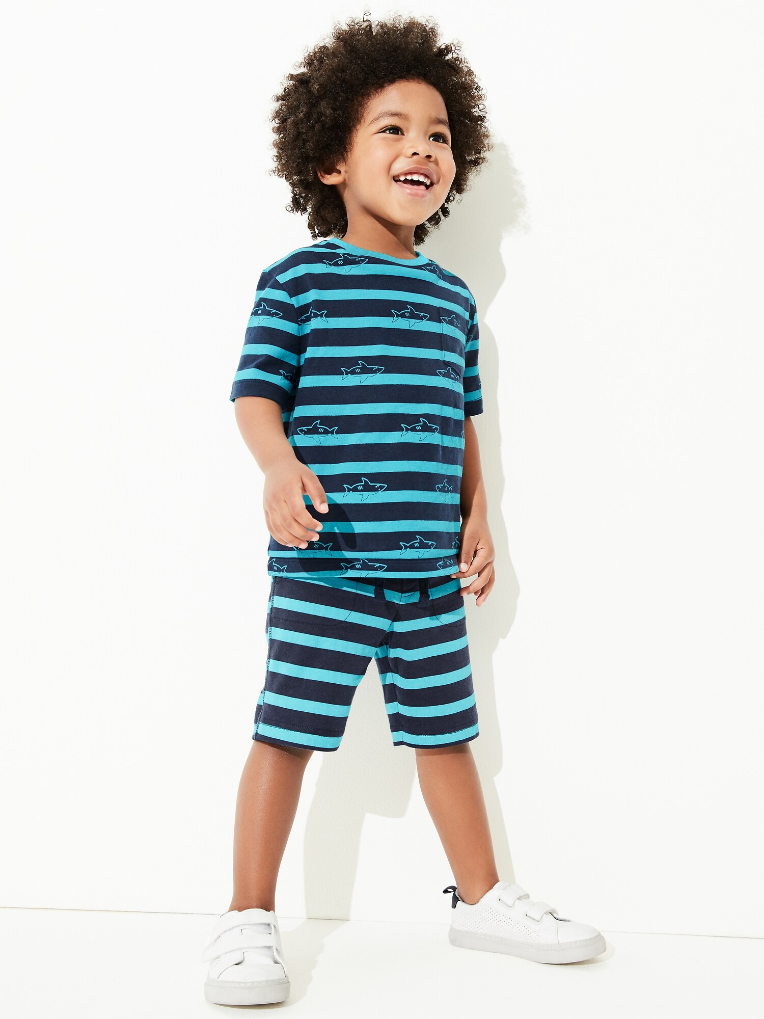 爆買い！】 GAPキッズ boys 140cm ショートパンツ