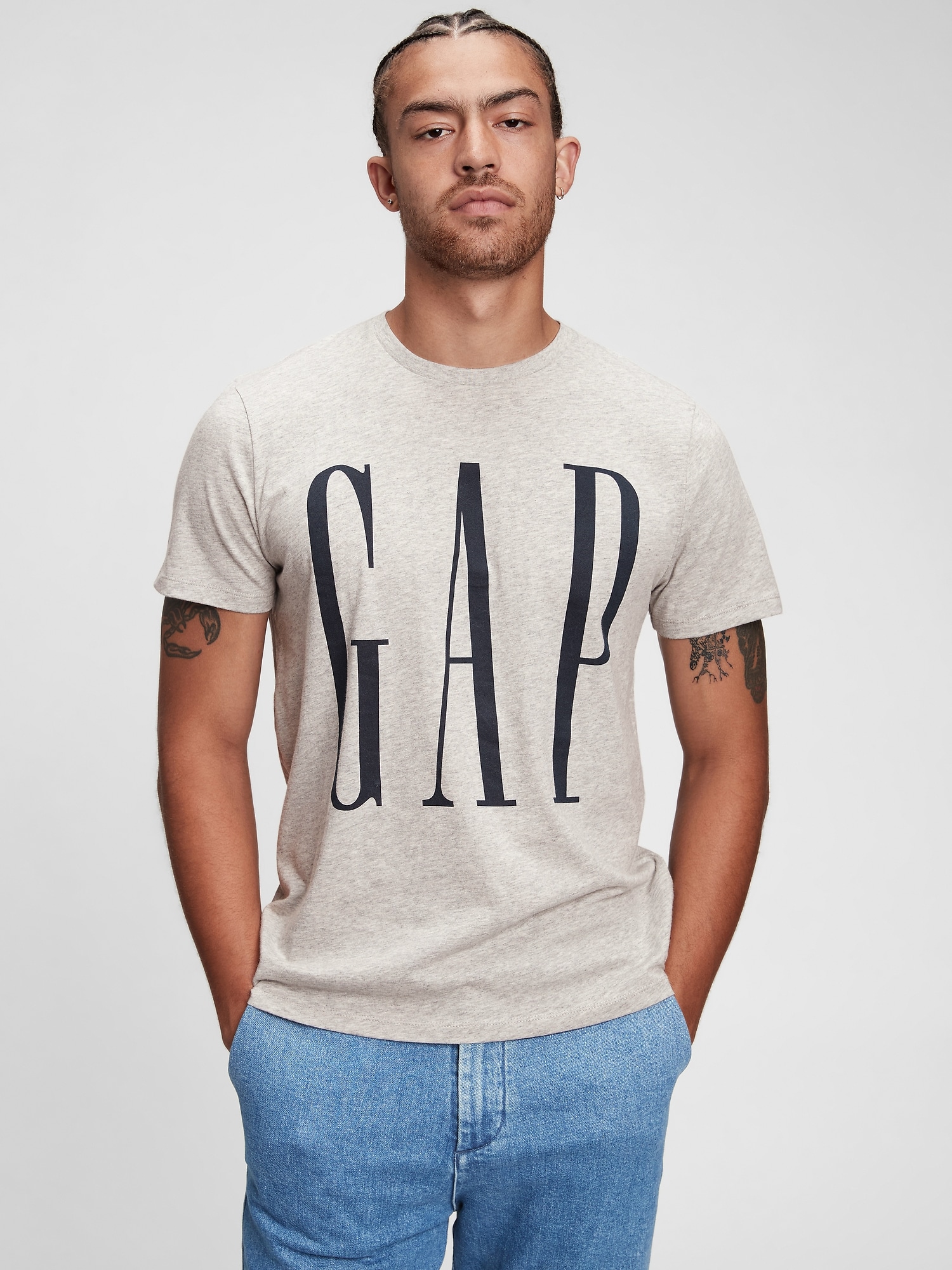 Gap公式オンラインストア | GapロゴクルーネックTシャツ(ユニセックス)