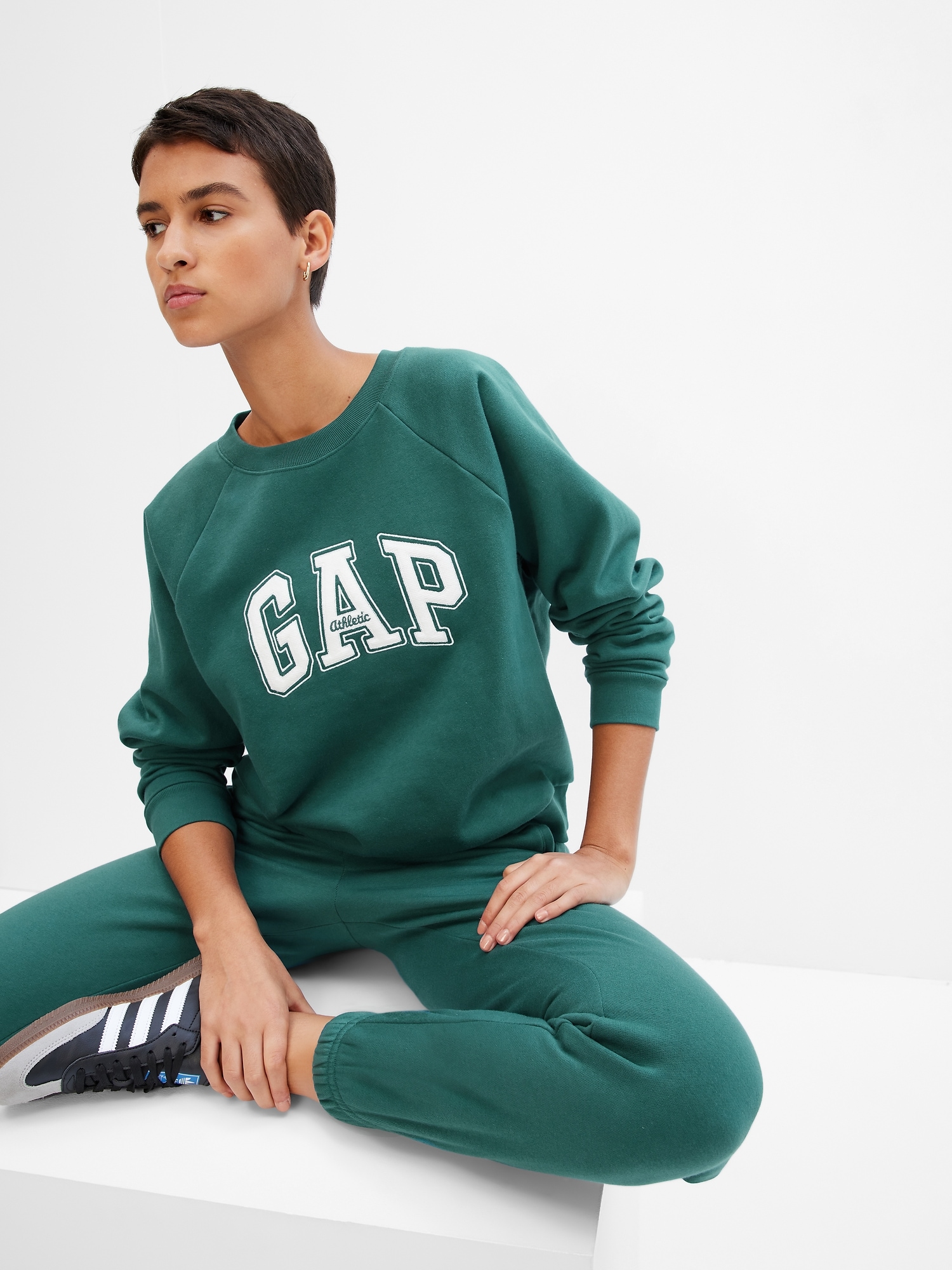 GAP  新品　スウェット上下