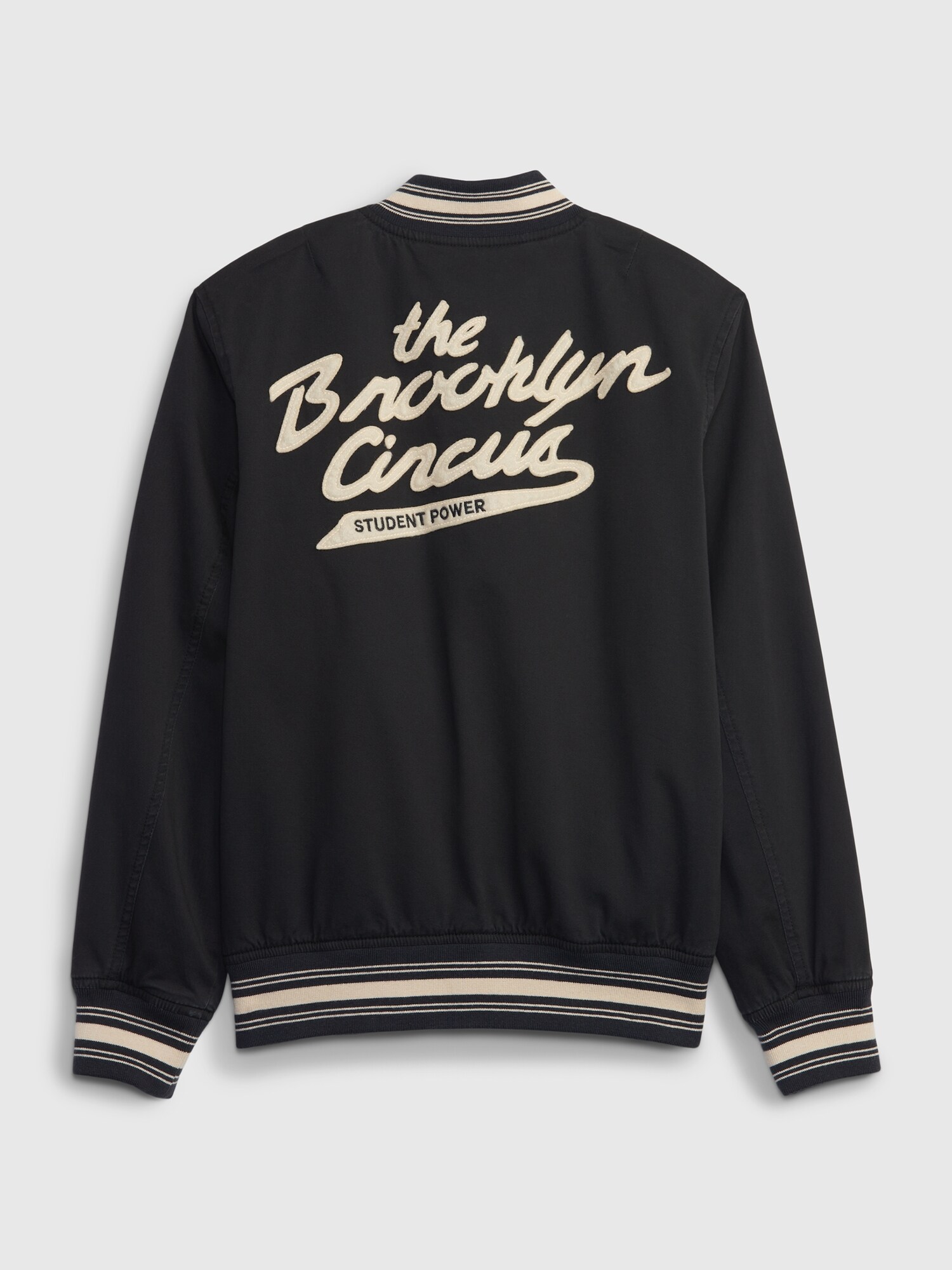 Gap x The Brooklyn Circusに熱視線｜ギャップがNY発