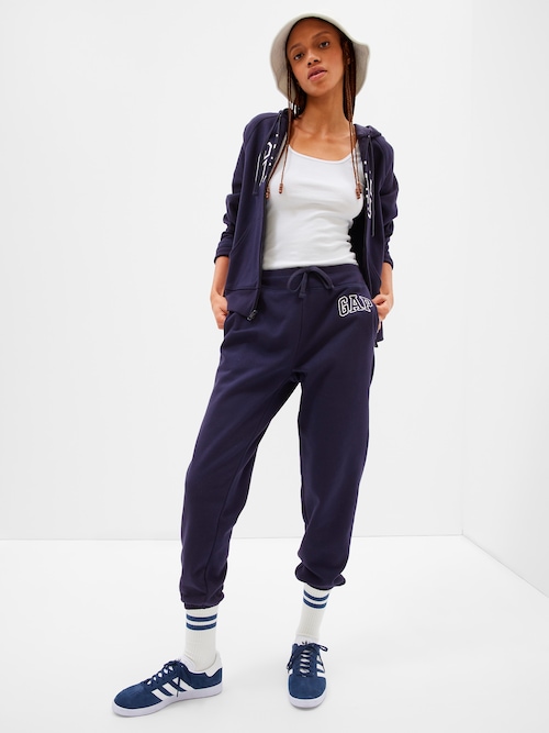 GAPロゴジョガーパンツ