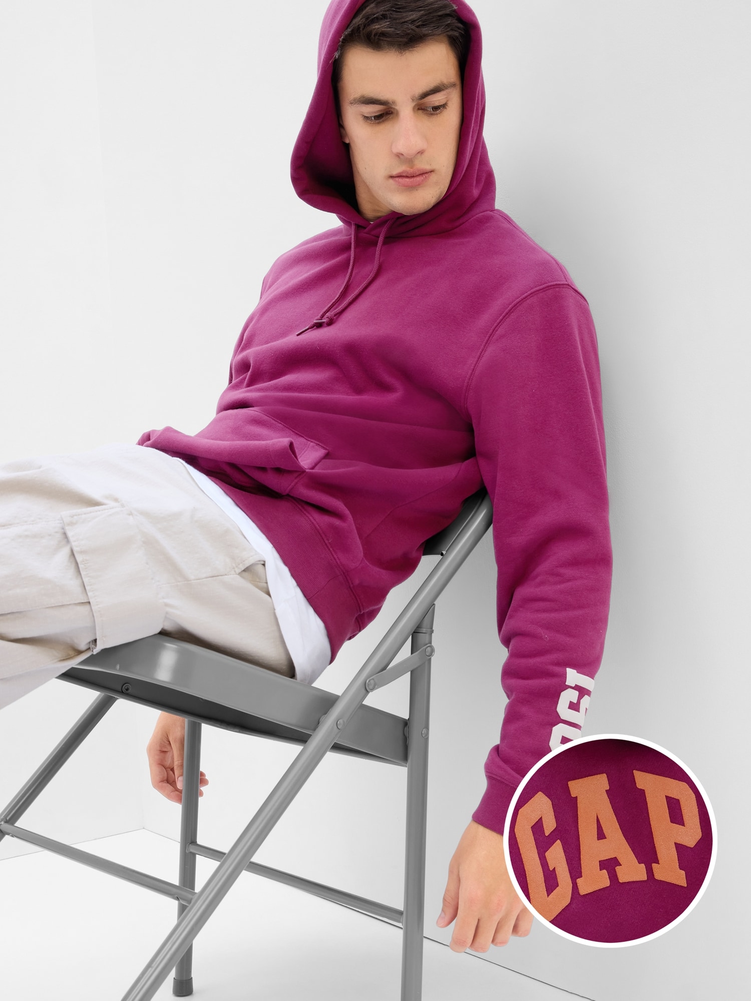 Gap1969ロゴ プルオーバーパーカー(ユニセックス)