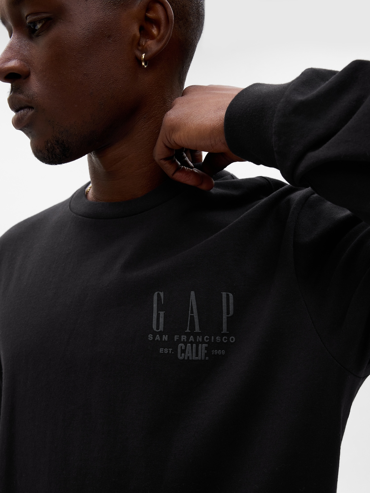 Gap公式オンラインストア | ヘビーウェイト GAPロゴTシャツ(ユニセックス)