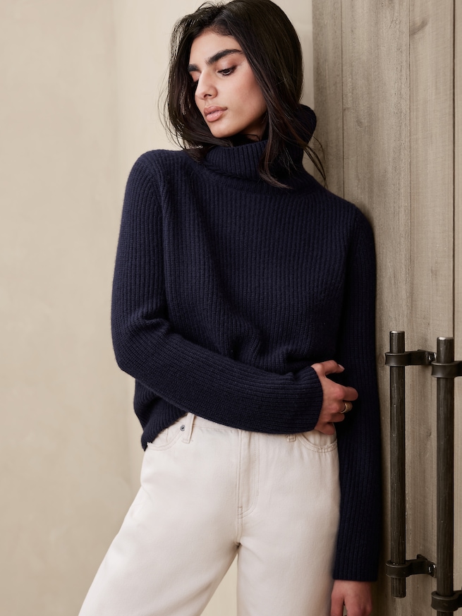 Chloé ダイヤモンド柄 タートルネックセーター 綻ぶ