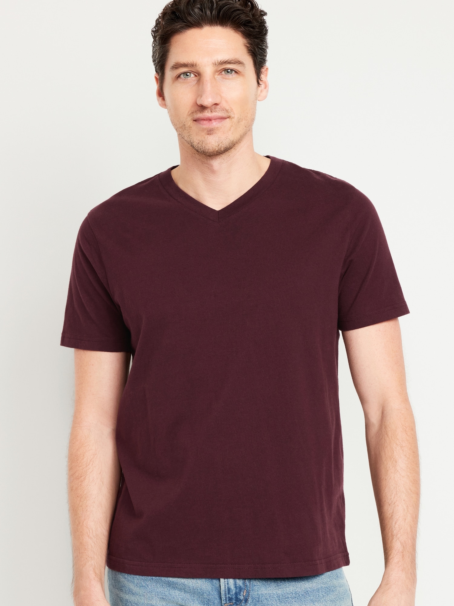 T-SHIRT À ENCOLURE EN V
