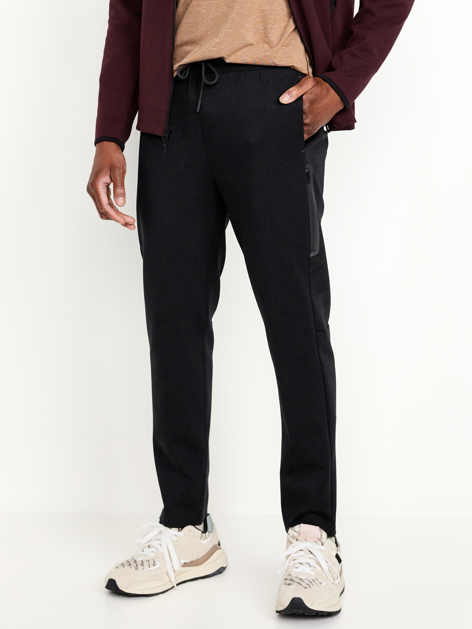 PANTALON EFFILÉ EN MOLLETON DYNAMIQUE 4.0