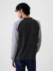 GAP ATHLETICロゴ ラグランTシャツ(ユニセックス)-1