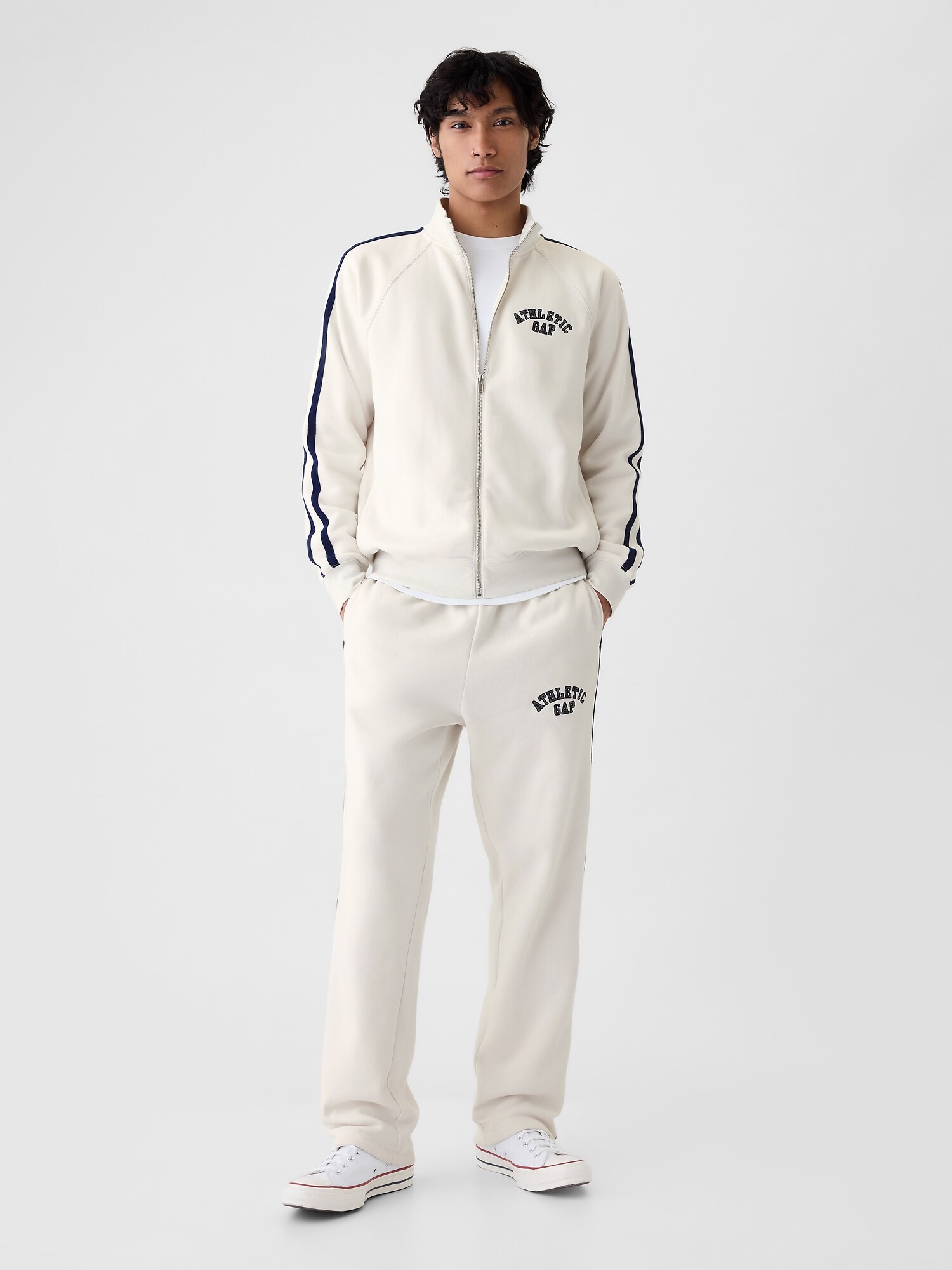 OLD GAP ギャップ トラックジャケット ブルー×ホワイト S〜M相当 楽天市場】【SALE／72%OFF】(W)ヴィンテージ ソフト GAPロゴ トラック