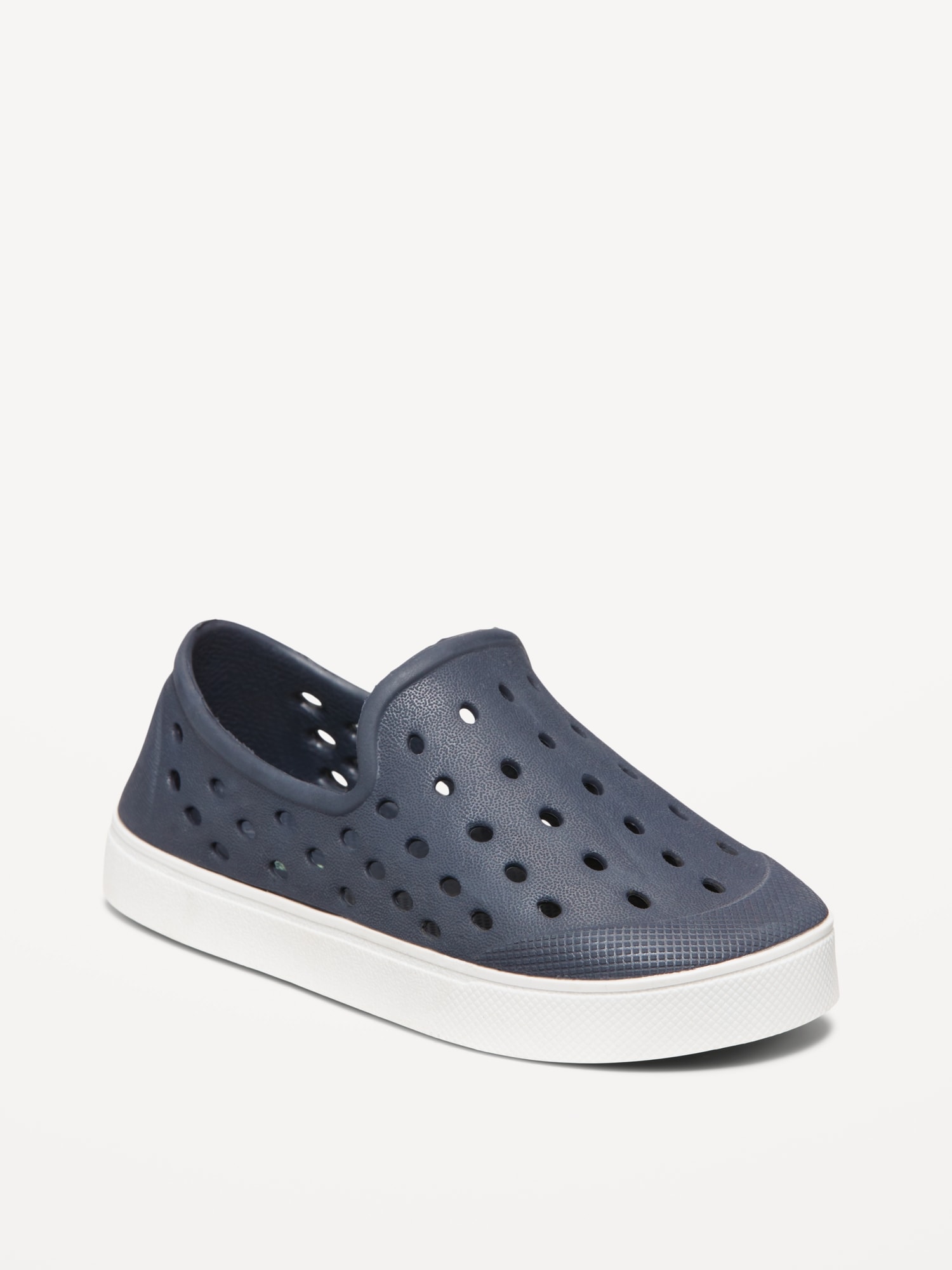 CHAUSSURES PERFORÉES À ENFILER POUR TOUT-PETIT GARÇON (FAITES EN PARTIE DE MATIÈRES VÉGÉTALES)
