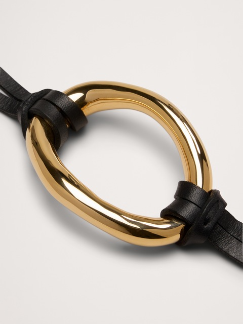 BRACELET OVALE EN CUIR