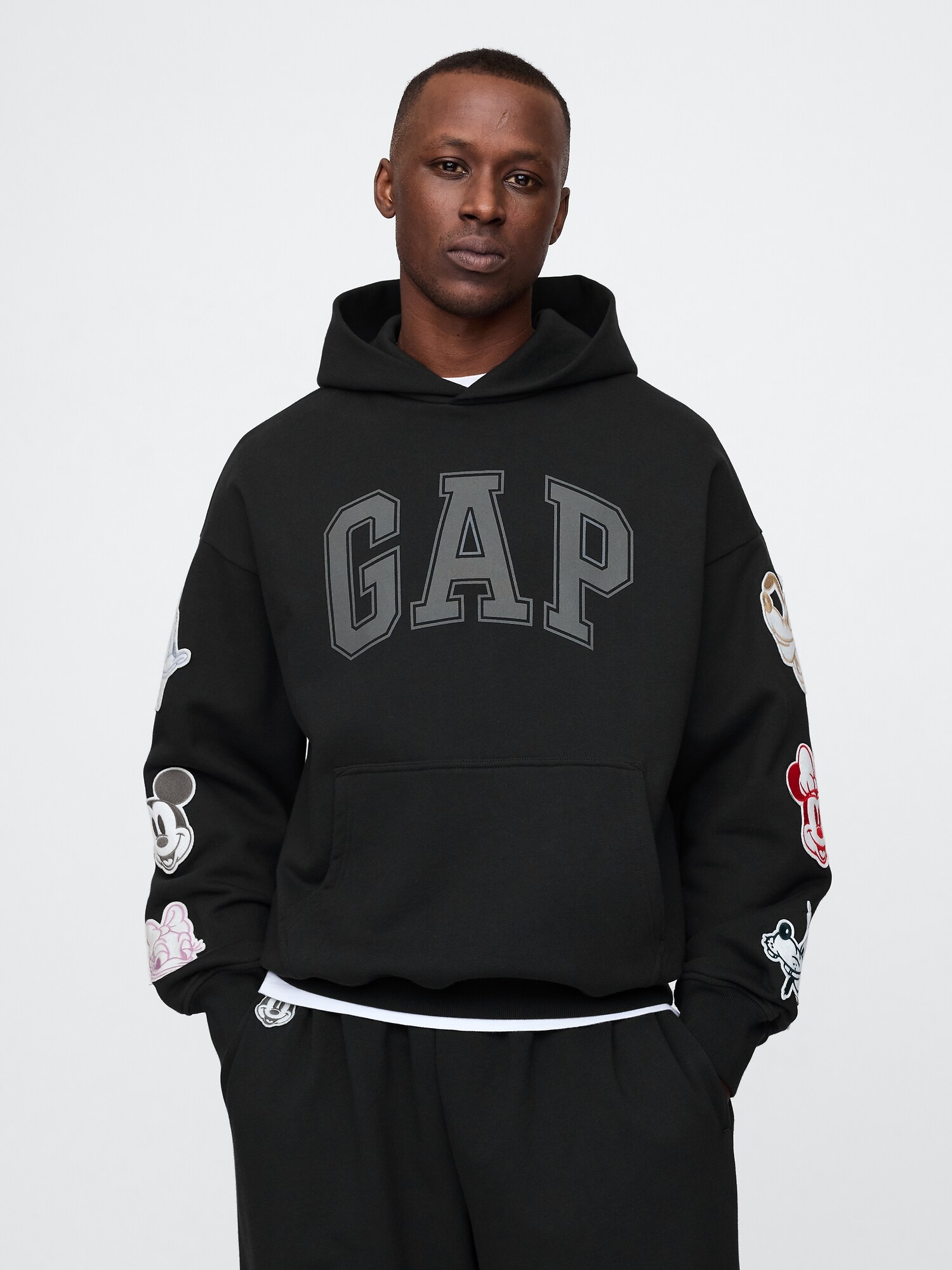 gap ディズニー オーバーサイズ ロゴパーカー Gap × ディズニー オーバーサイズ GAPロゴパーカー (大人)