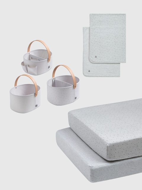 babyGap 7 Piece Bedding and Storage Bundle