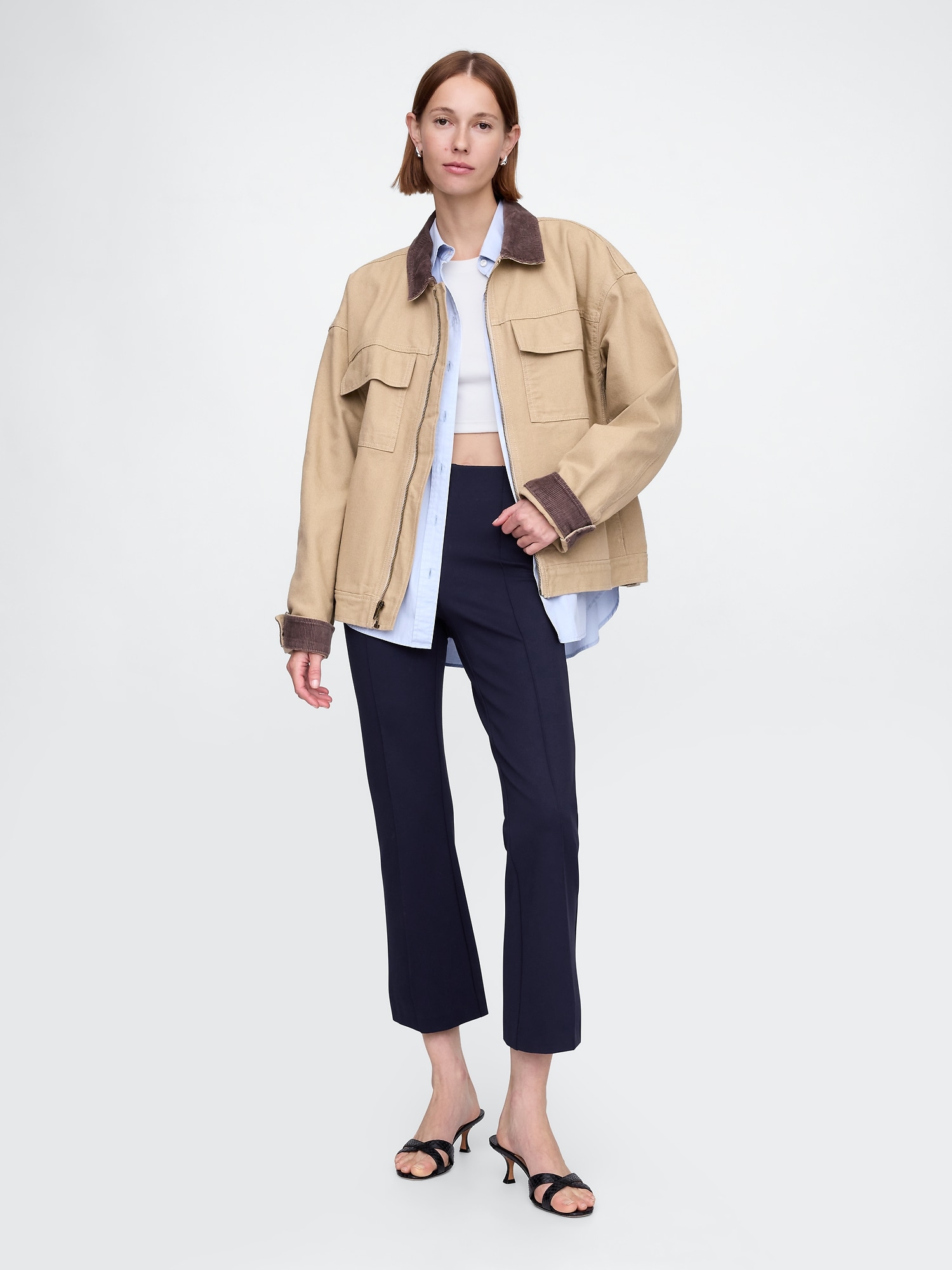 PANTALON MI-ÉVASÉ COURT À TAILLE HAUTE EN TRICOT DOUBLE ÉPAISSEUR