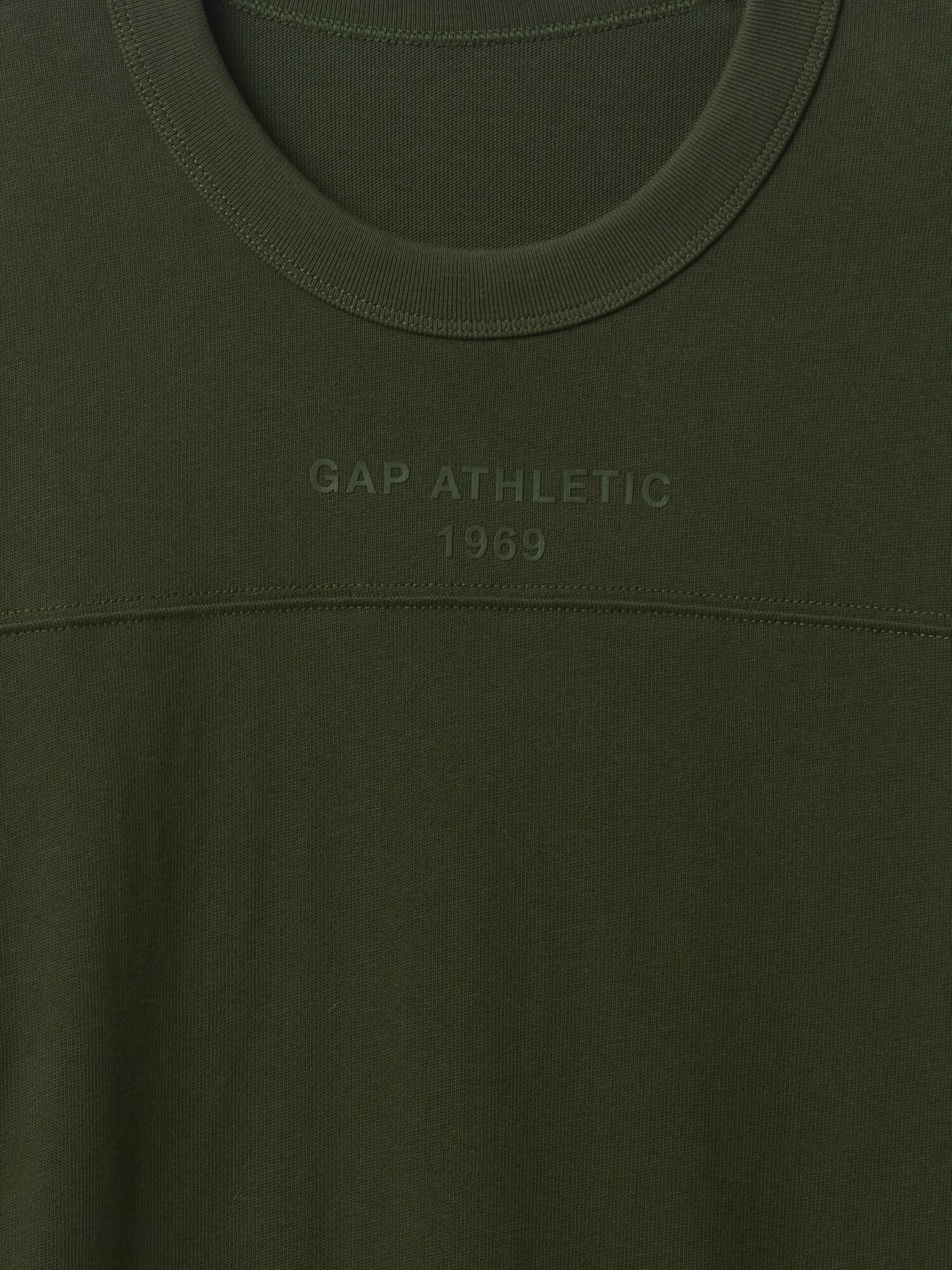 Gap公式オンラインストア | オーバーサイズ ATHLETICロゴ Tシャツ