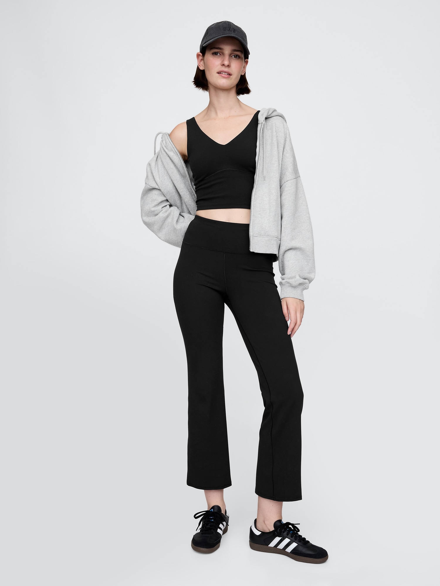 GapFit Smooth High Rise Crop Flare Leggings