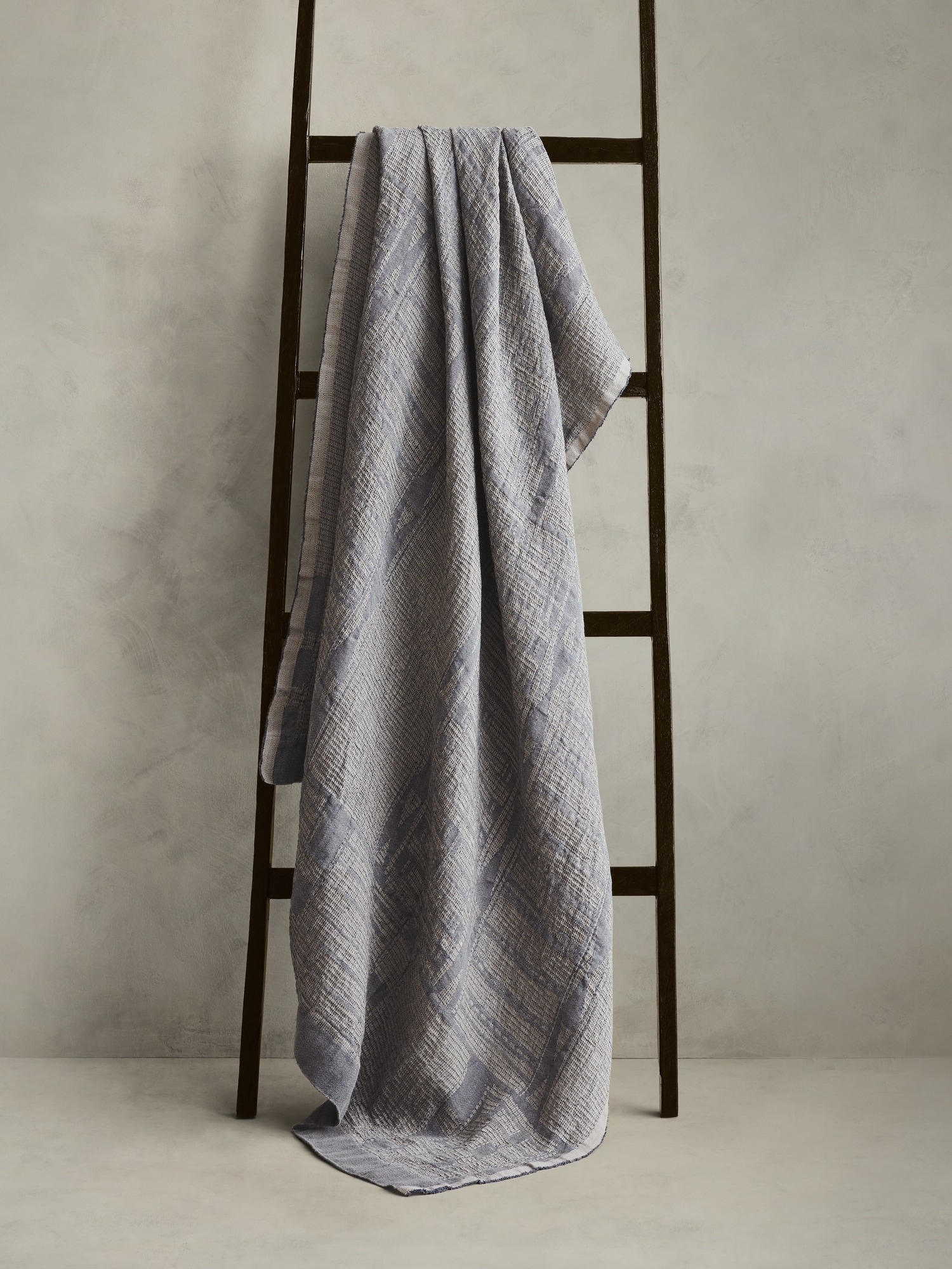 Linen Jacquard Throw