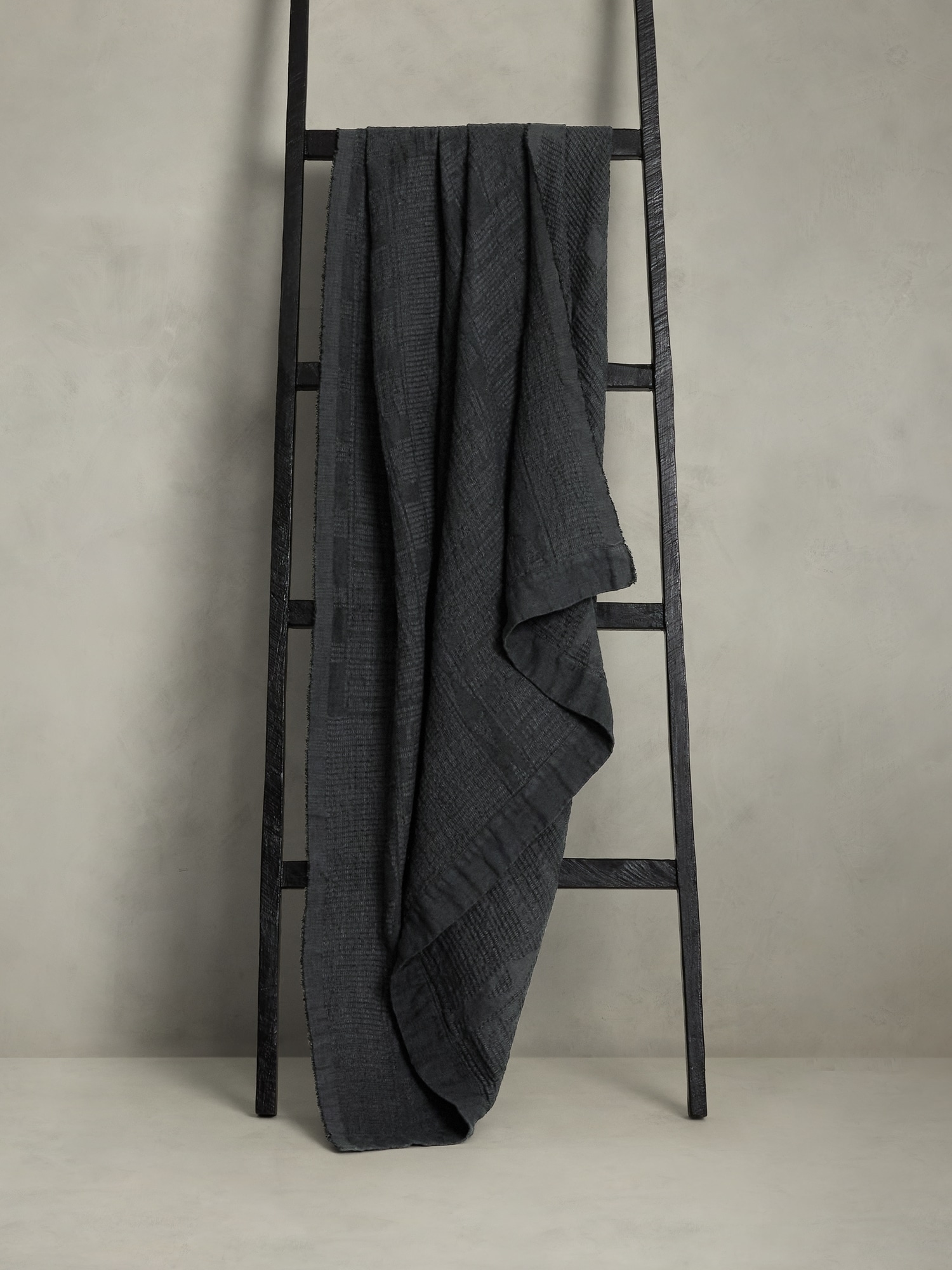 Linen Jacquard Throw
