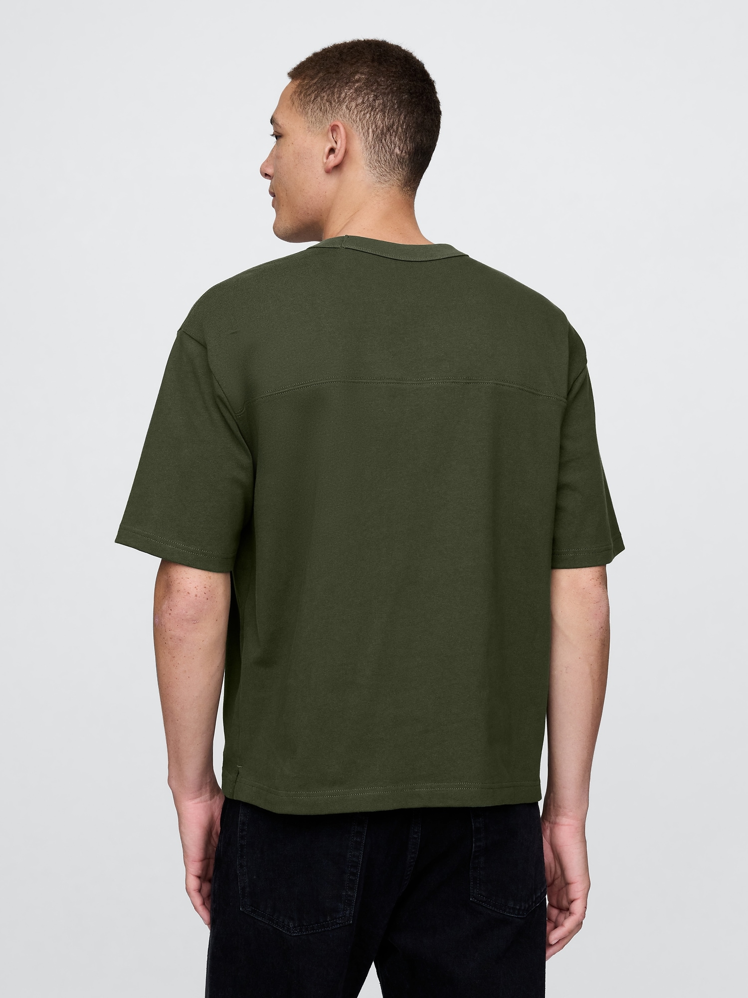 Gap公式オンラインストア | オーバーサイズ ATHLETICロゴ Tシャツ