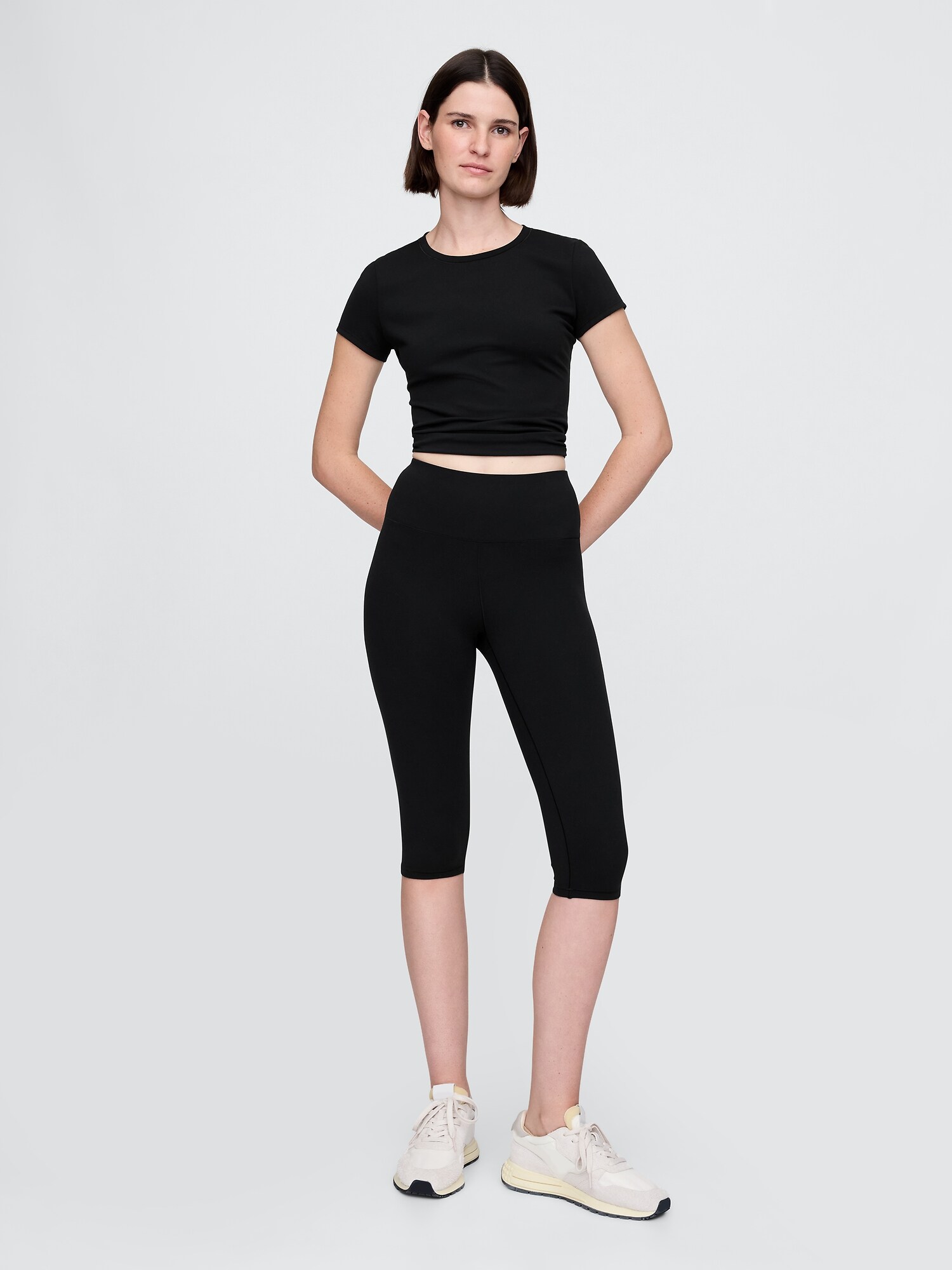GapFit ライトウェイト パフォーマンス Tシャツ-3
