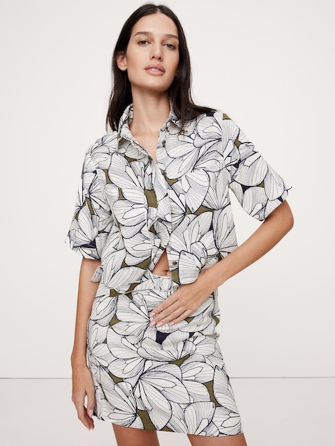 Boxy Linen Cropped Shirt