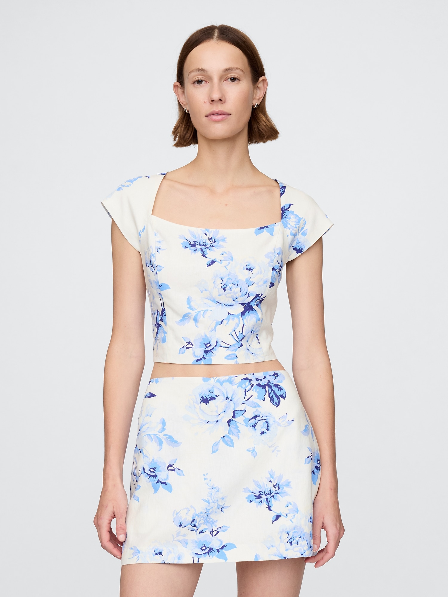 Linen-Blend Cap-Sleeve Crop Top