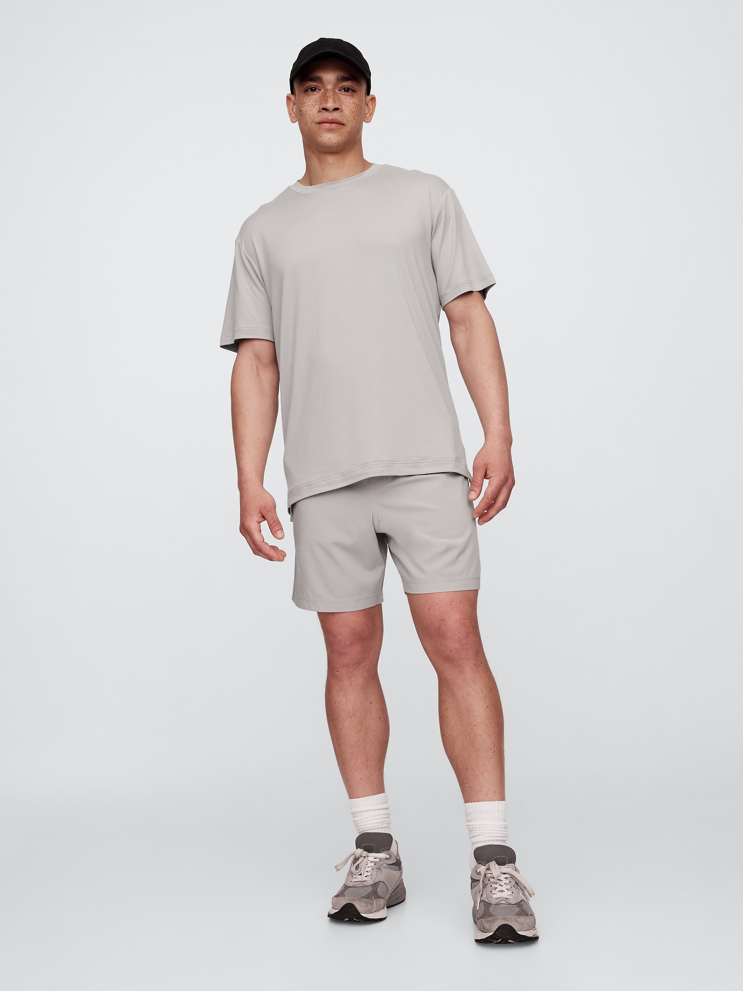 GapFit 7" Lined Athletic Shorts