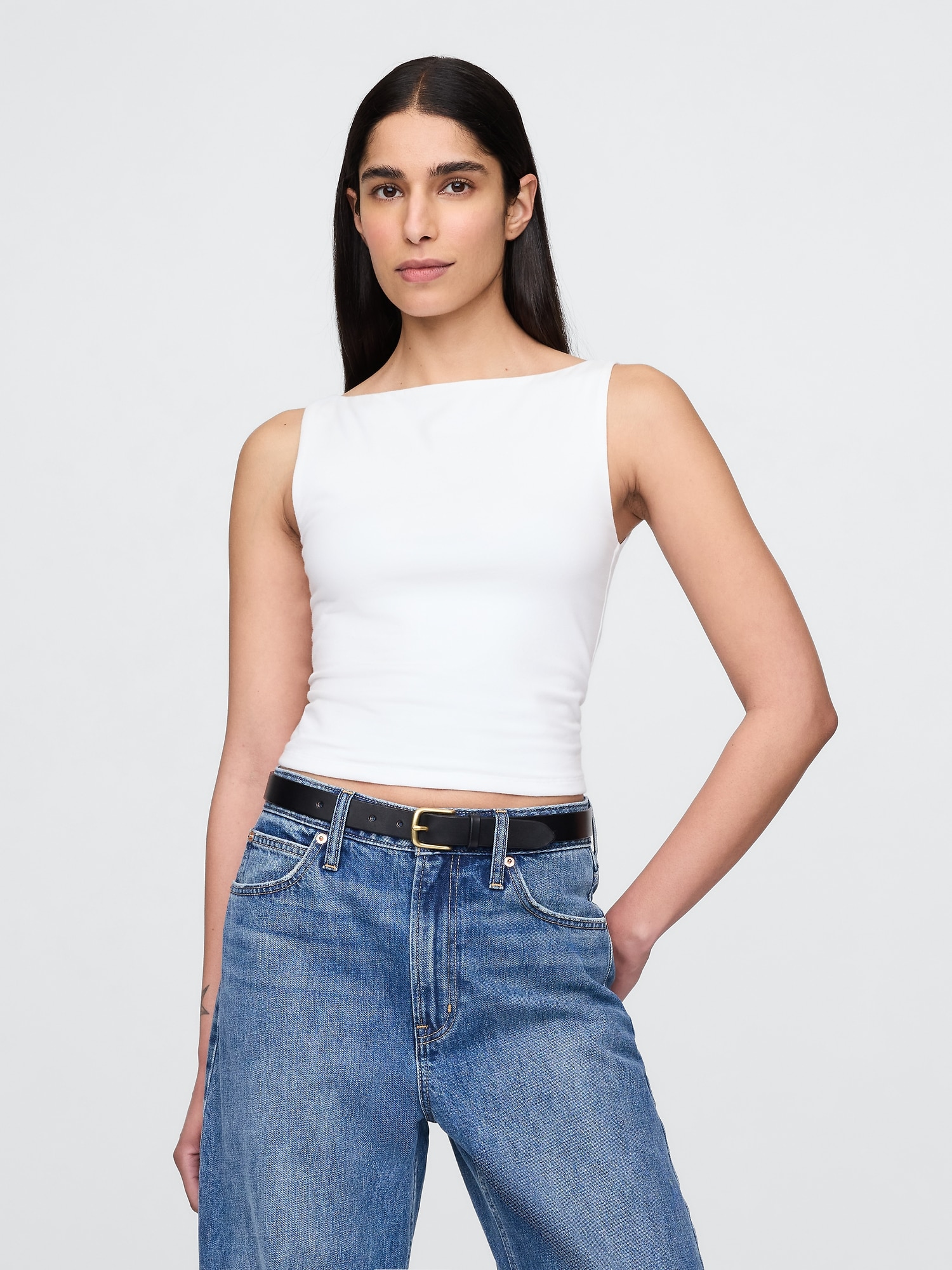 Gap クローズニット ジャージー クロップド ボートネック シェルタンクトップ Gap クローズニット ジャージー クロップド ボートネック シェルタンクトップ