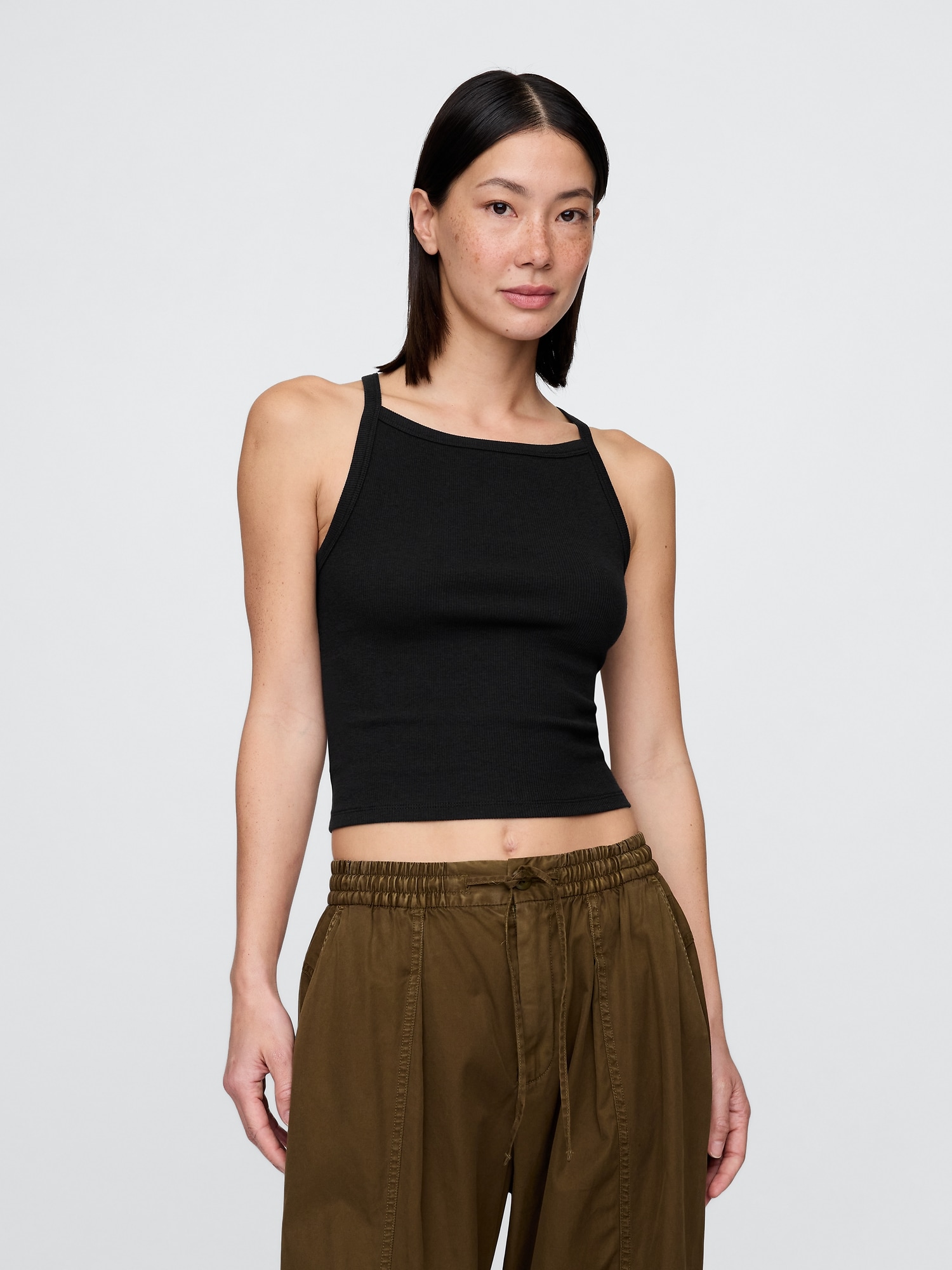 Gap モダン エプロンネック クロップド タンクトップ Gap モダン エプロンネック クロップド タンクトップ