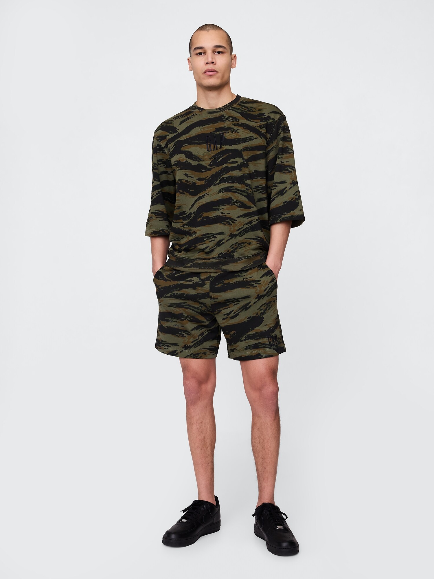 GAP タイガーカモ Tシャツ ショートパンツ セットアップ ヴィンテージソフト GAPロゴ スウェットショートパンツ