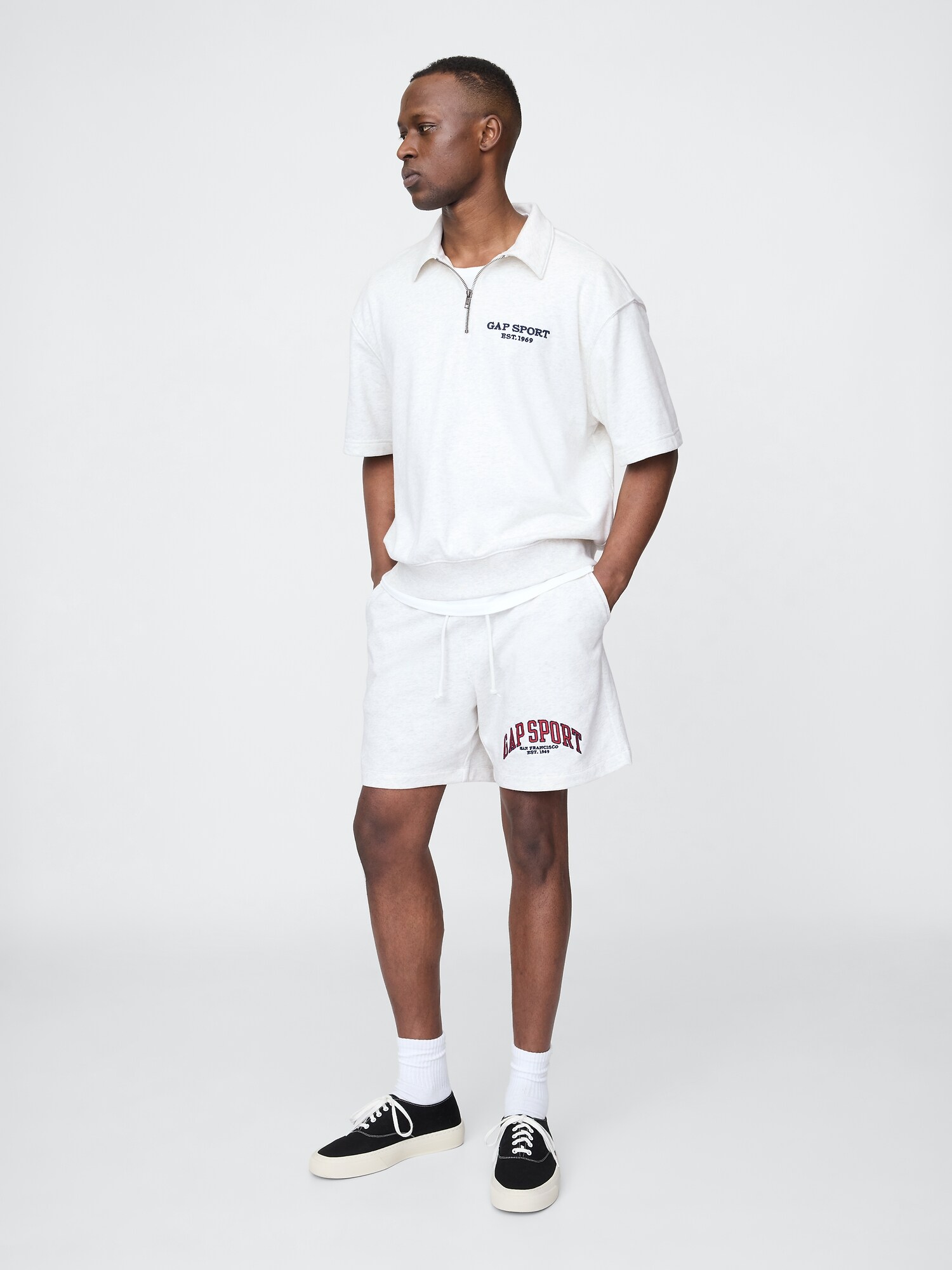GAP ホワイト トレーナー・ショートパンツ セットアップ L 楽天市場】【SALE／63%OFF】(U)ヴィンテージソフト GAPロゴ