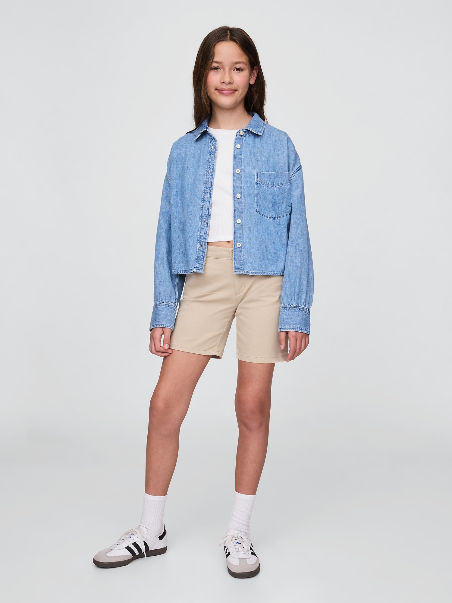 SHORT MI-LONG D'UNIFORME POUR ENFANT