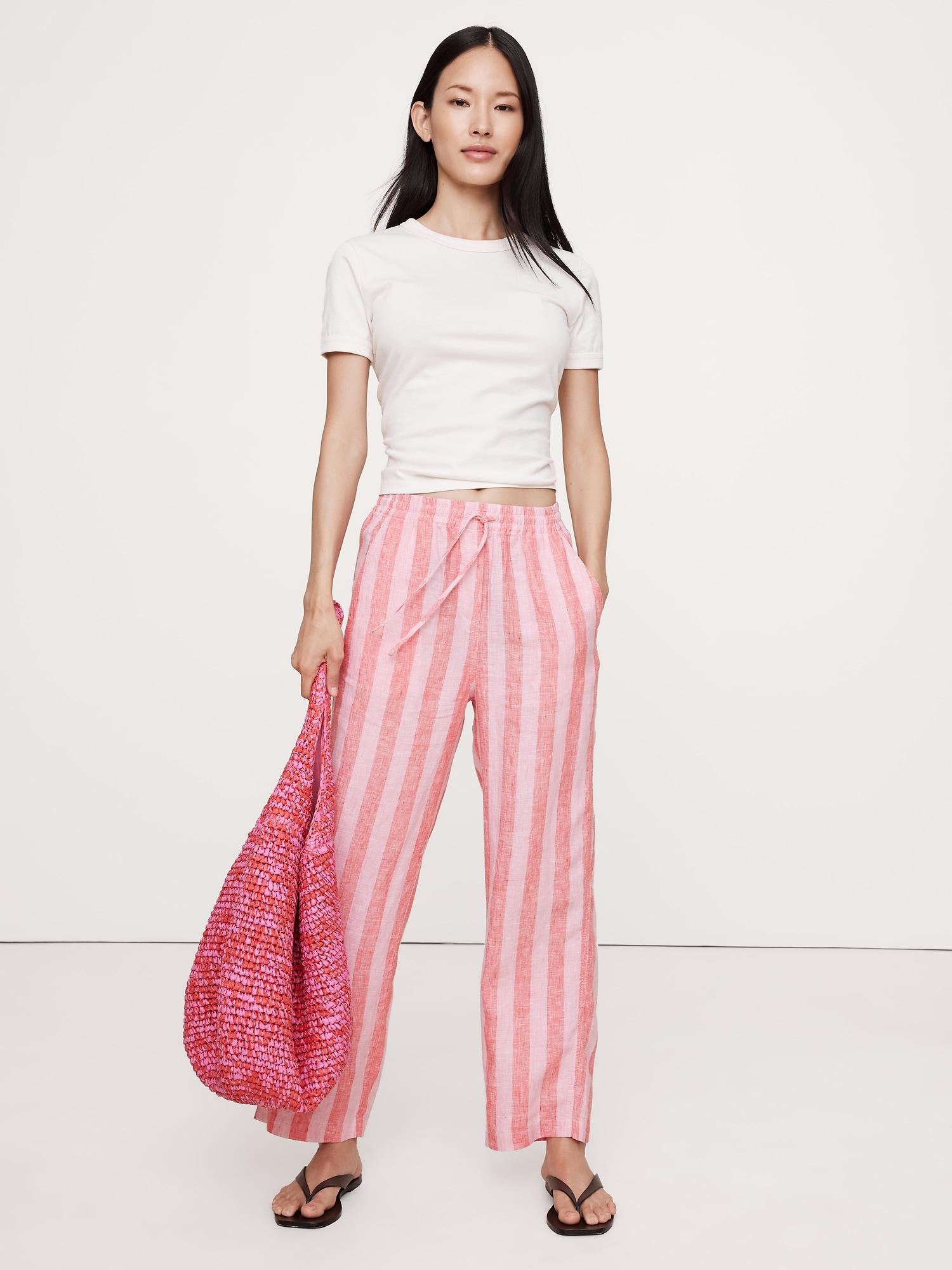 Linen Pull-On Ankle Pant