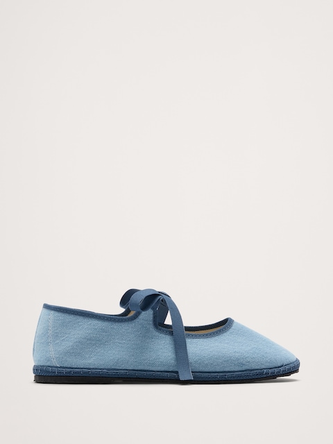 Salomé Flat by Cayumas
