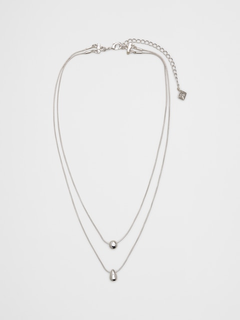 Layered Metal Pendant Necklace