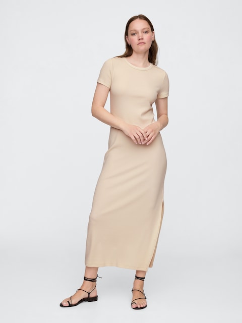 Ribbed Maxi Dress