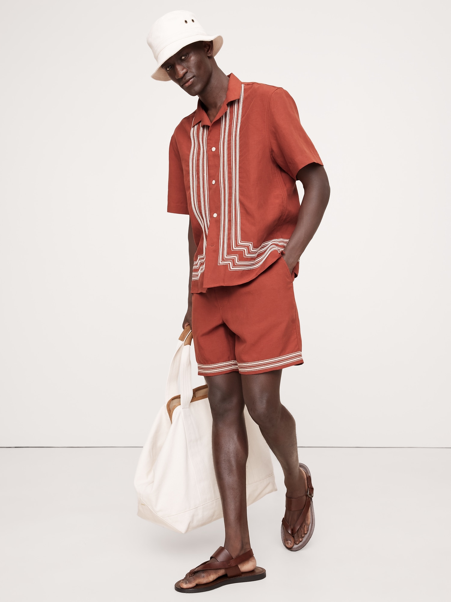 Embroidered Tencel™-Linen Pull-On Short