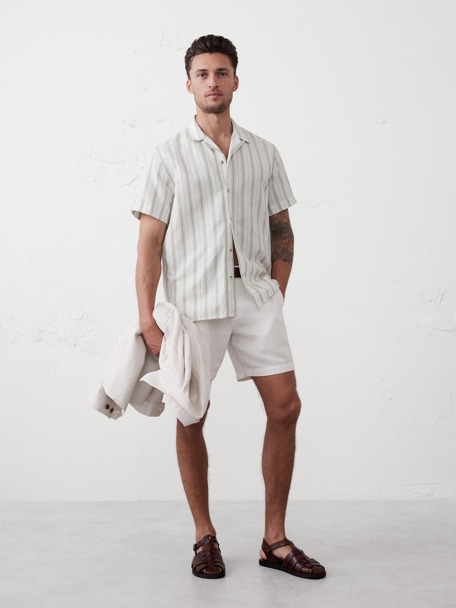 Standard-Fit Linen-Blend Resort Shirt