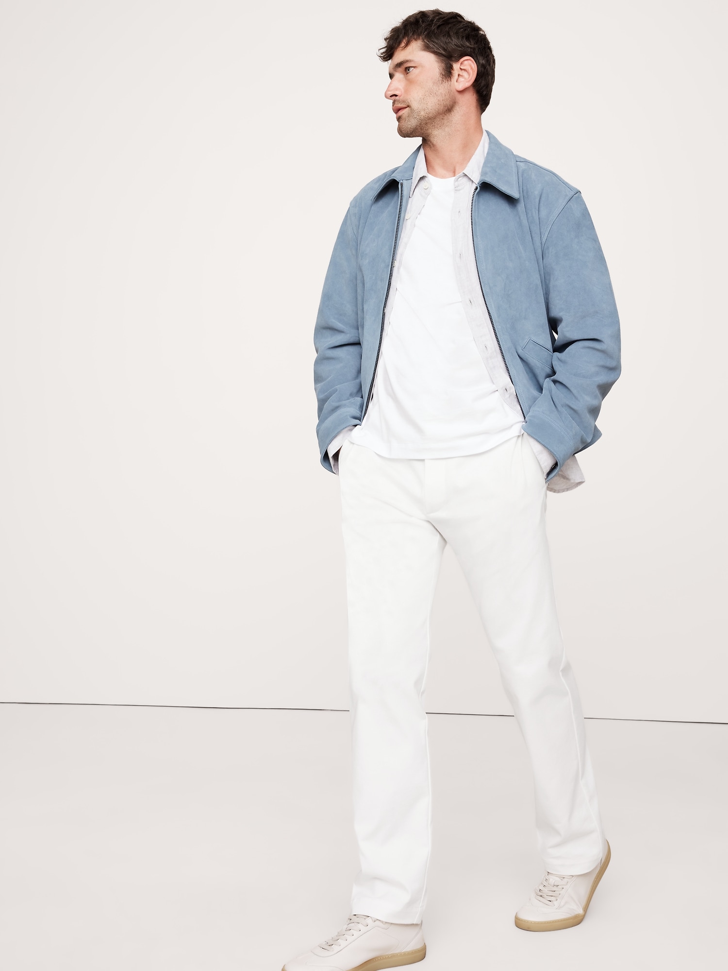 CHINO DROIT EN TISSU ITALIEN EXTENSIBLE