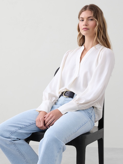 Crepe Volume-Sleeve Blouse