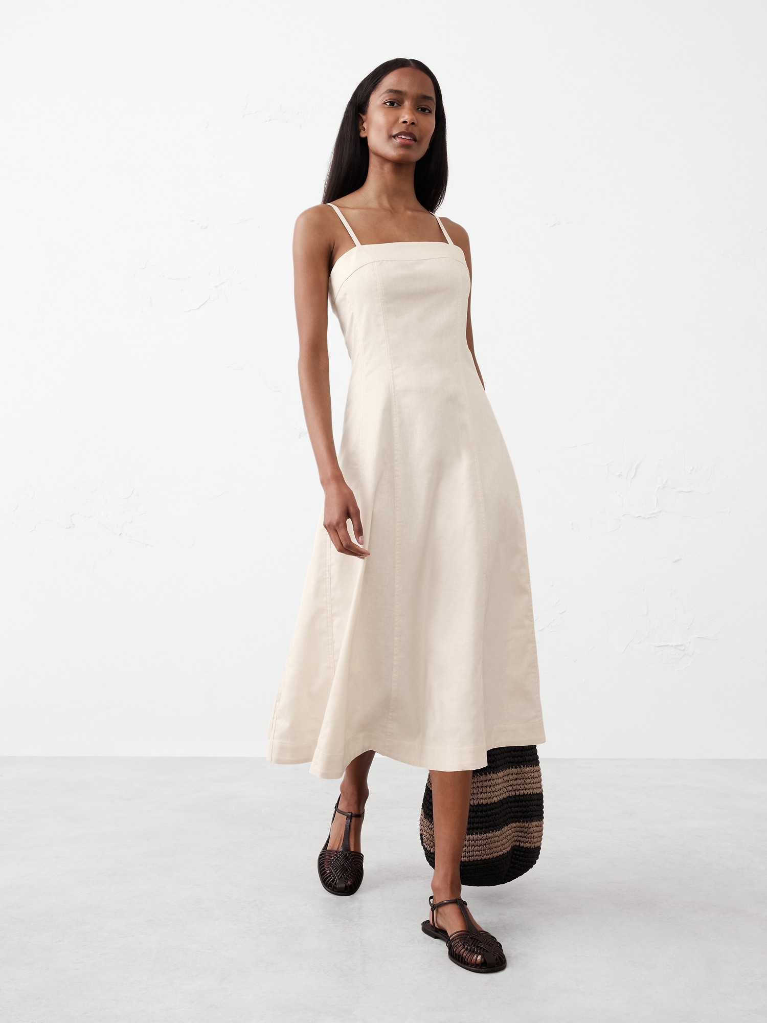 Linen-Blend Seamed Midi Dress