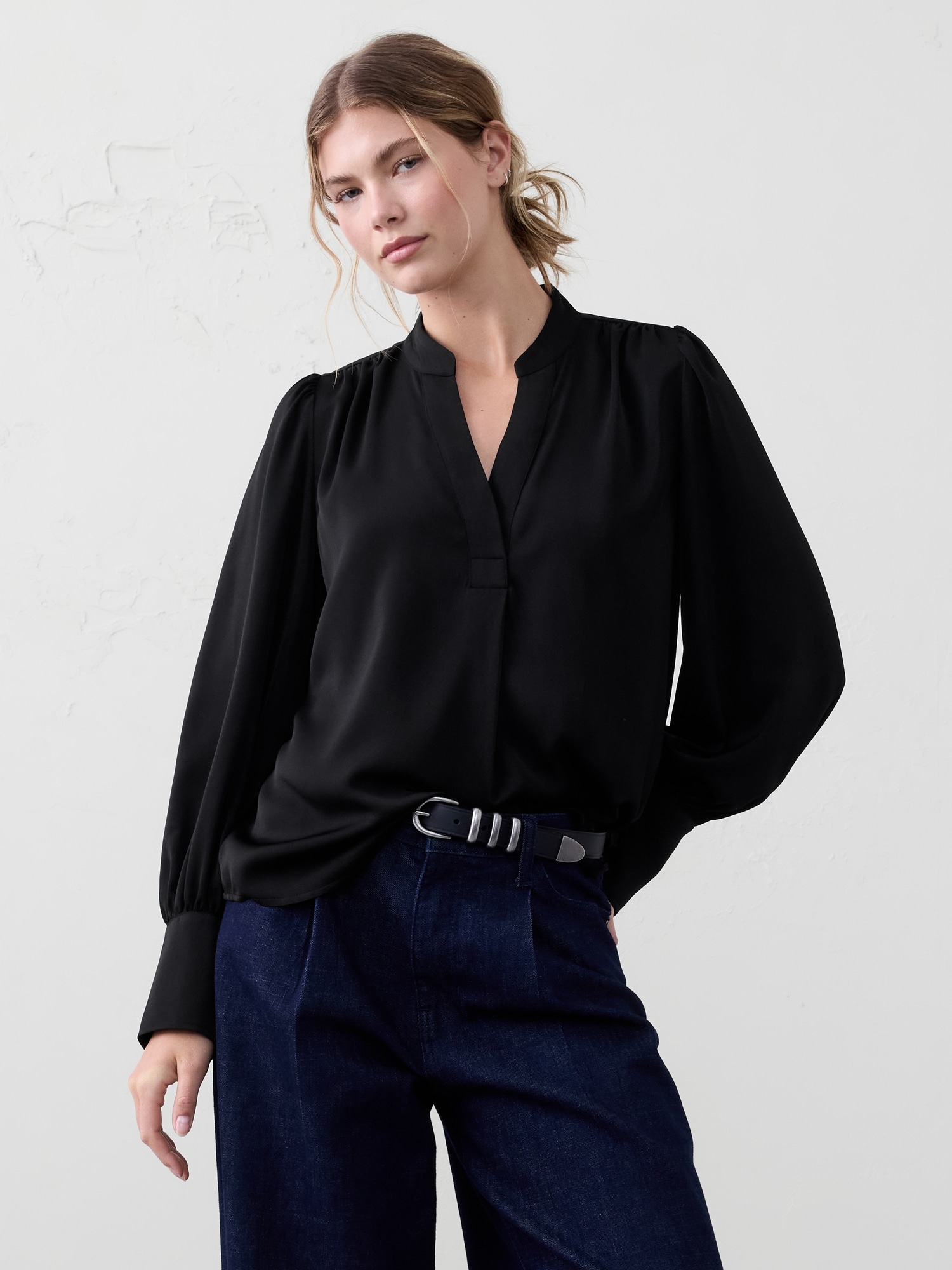 Crepe Volume-Sleeve Blouse