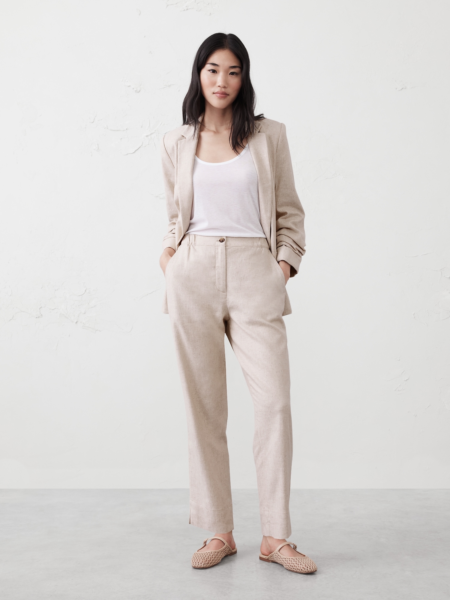 Tapered Linen-Blend Pull-On Pant