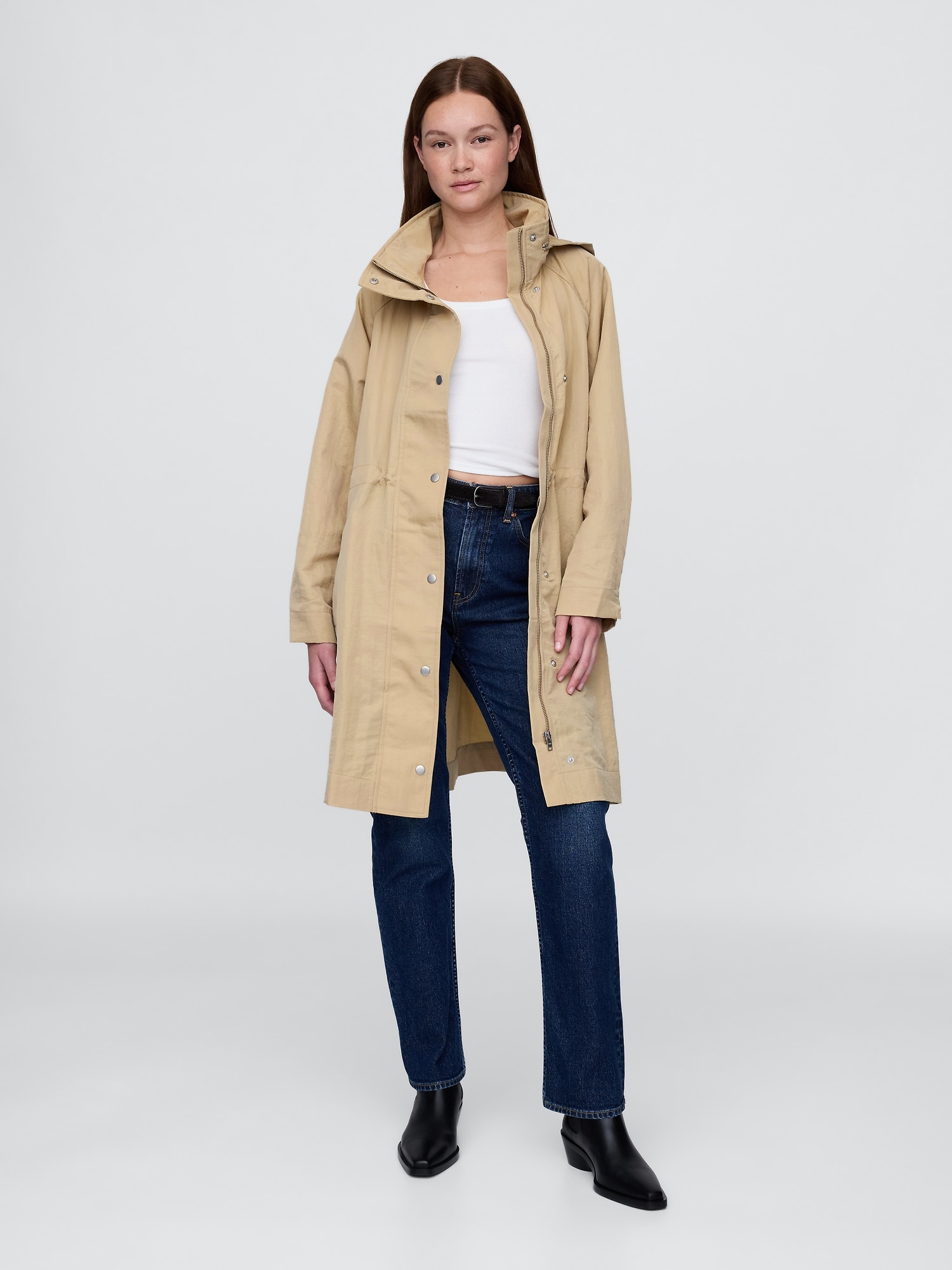 Gap オーバーサイズ ナイロンパーカー Gap オーバーサイズ ナイロンパーカー