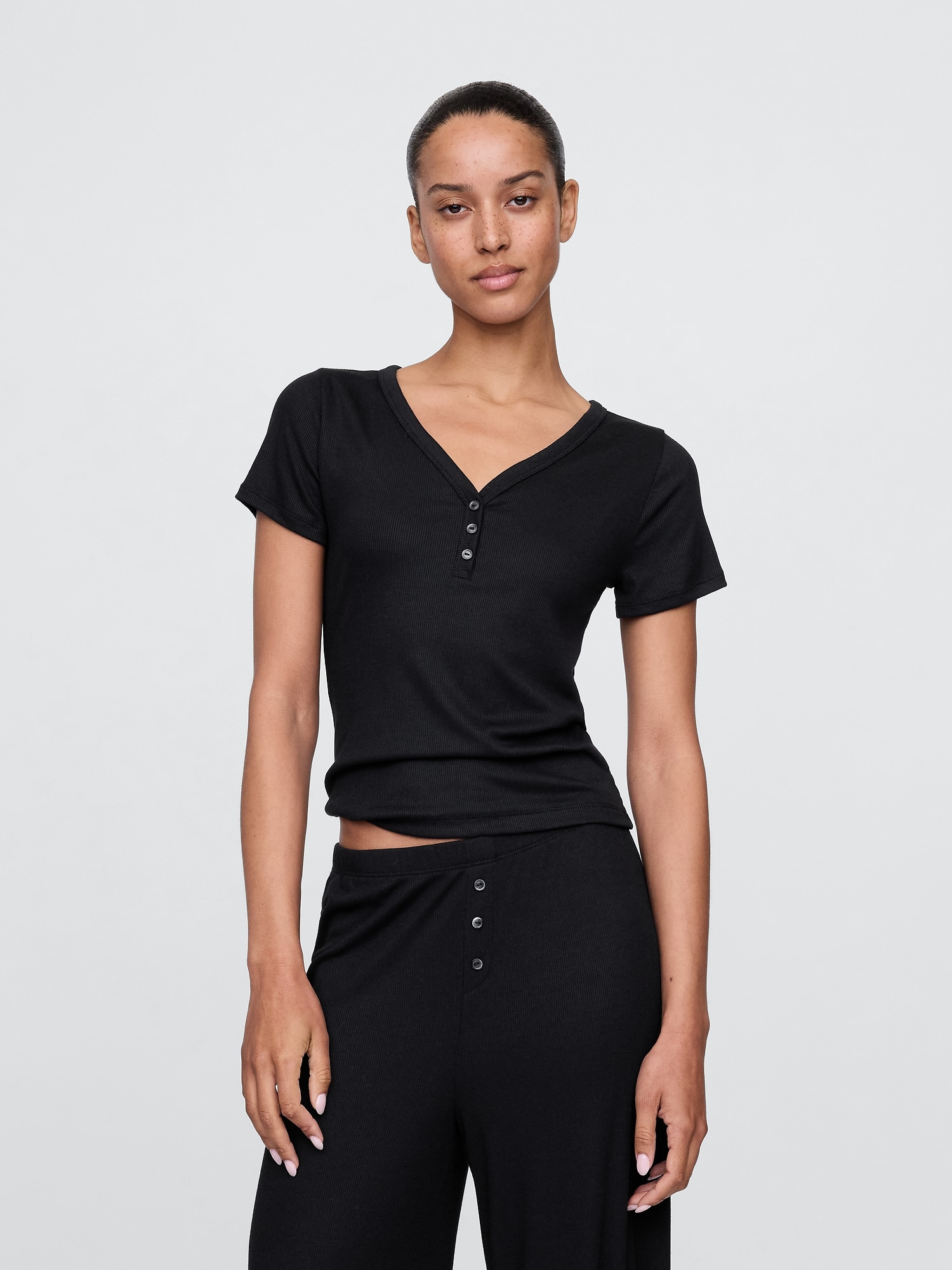 HAUT DE PYJAMA HENLEY FINEMENT CÔTELÉ