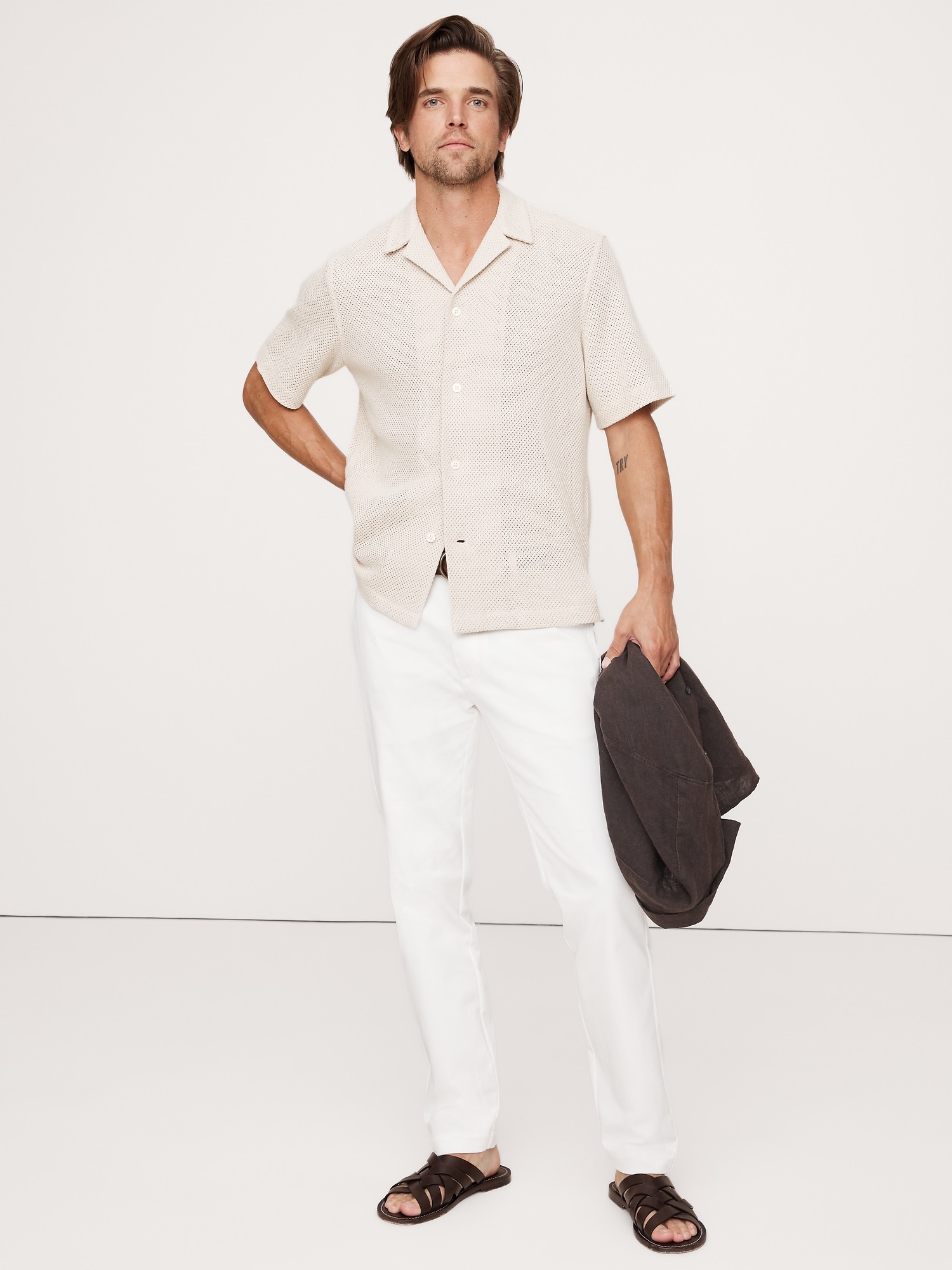 CHINO ÉTROIT EN TISSU ITALIEN EXTENSIBLE