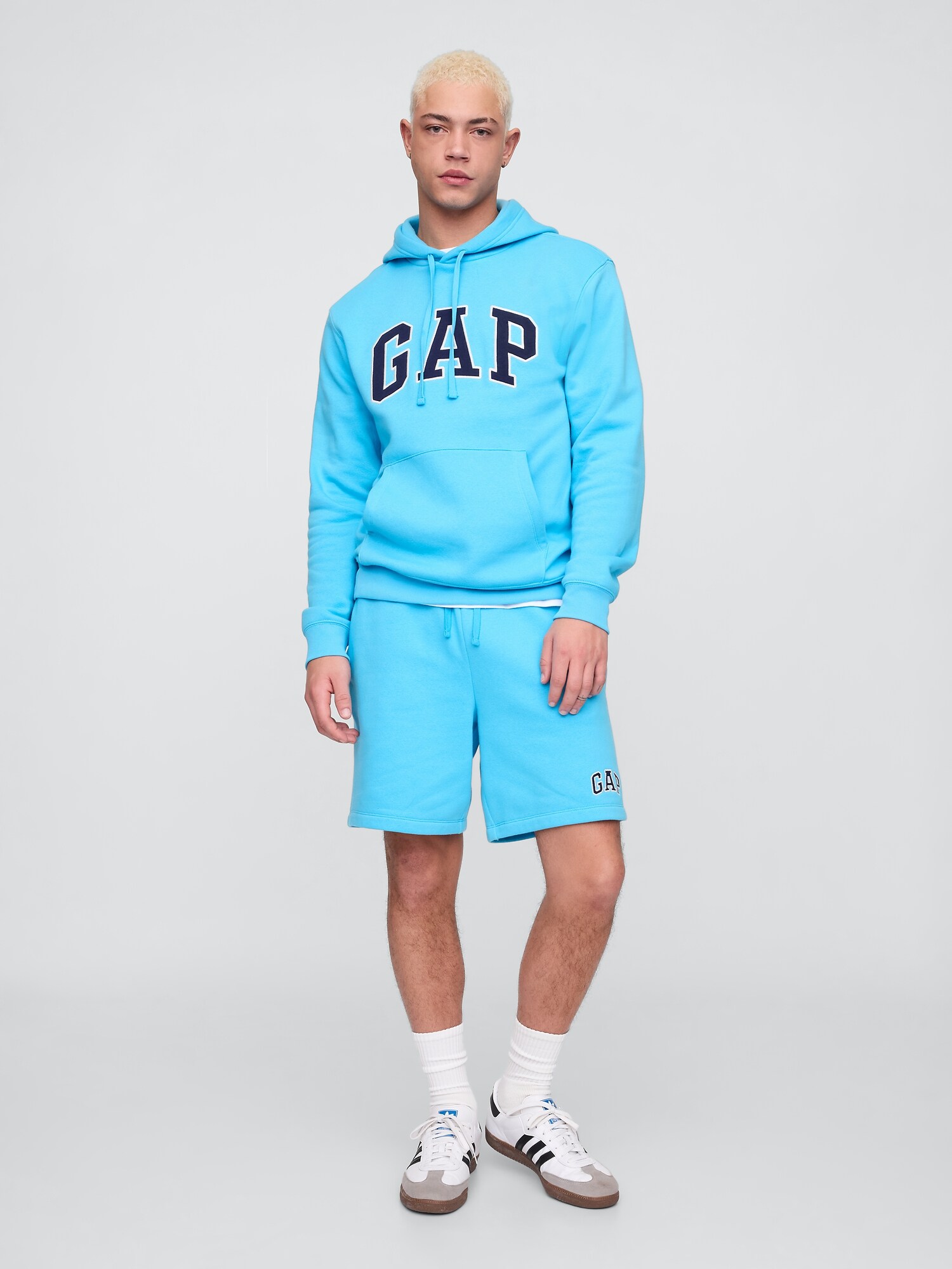 Gap公式オンラインストア | リラックス GAPロゴパーカー