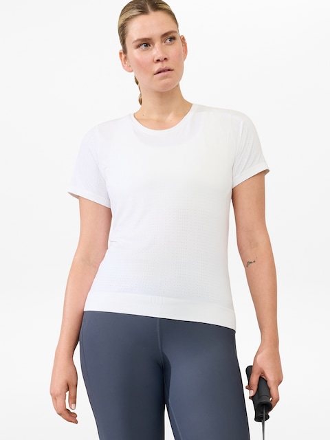 In Motion Seamless Tee