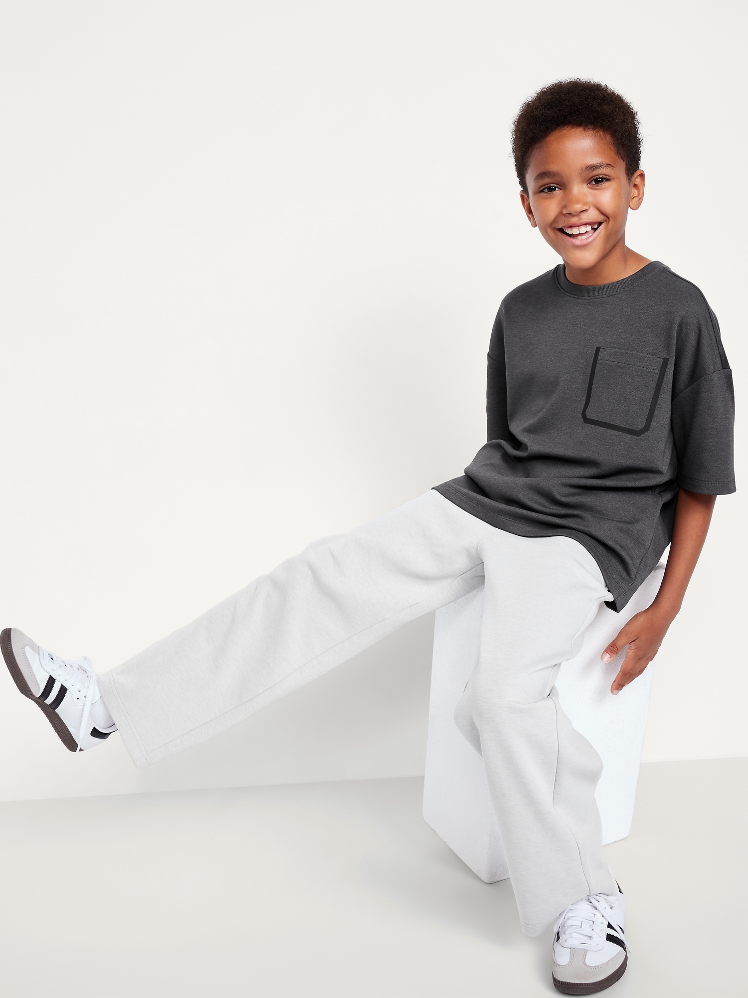 PANTALON DE JOGGING À JAMBE DROITE EN MOLLETON DYNAMIQUE POUR GARÇON