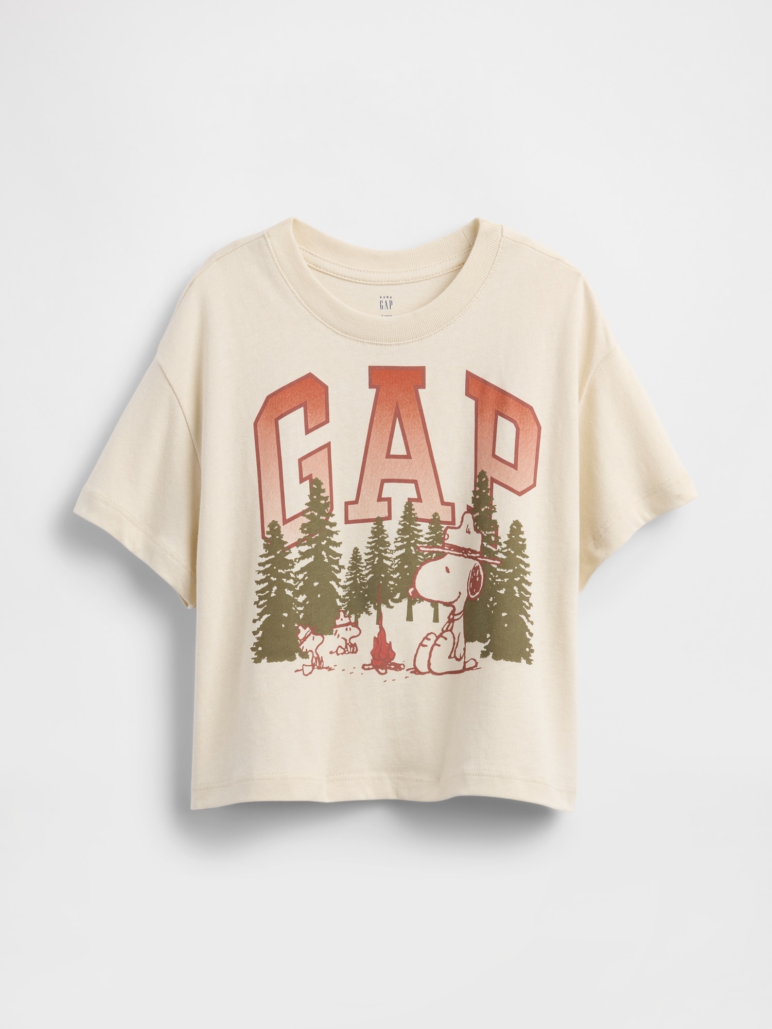 優しく心地良い肌触りのコットンジャ-ジ-生地で作られたオ-バ-サイズグラフィックTシャツ クル-ネック 半袖 フロントグラフィック入り、バリエ-ションあり オンライン限定 この商品はジェンダ-平等と女